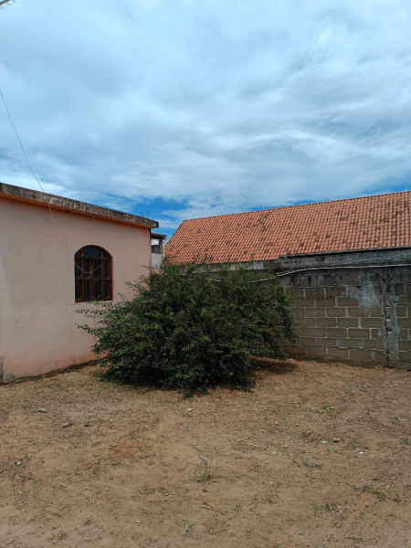 Casa à venda Centro com 600m² e 2 quartos por R$ 260.000 - 1046931000-img-20230307-wa0155.jpg