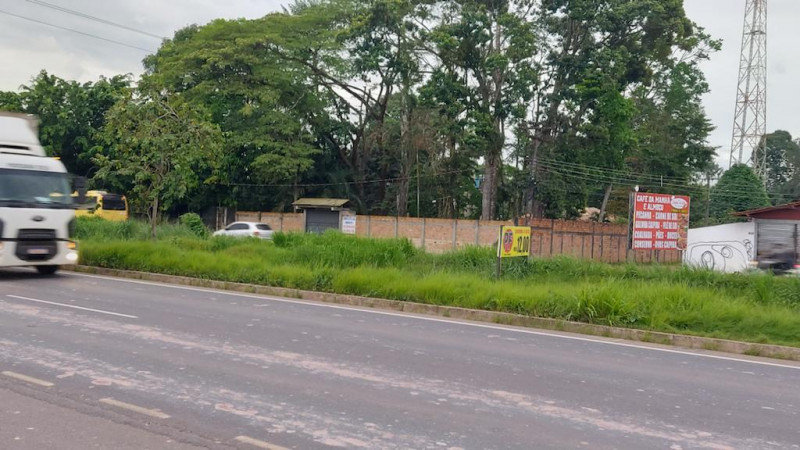 Casa à venda Centro com 3677m² e 4 quartos por R$ 1.499.000 - 829819317-photo-2022-06-15-23-36-08-4.jpg