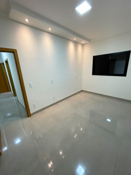 Casa de condomínio à venda Centro com 144m² e 3 quartos por R$ 865.000 - 204024851-casa-condominio-mirassol-sao-jose-do-rio-preto-interior-sp-11.jpg