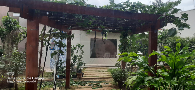 Casa à venda Jardim Murayama com 260m² e 3 quartos por R$ 1.200.000 - 1775897692-visao-sala-jantar-quintal.jpeg