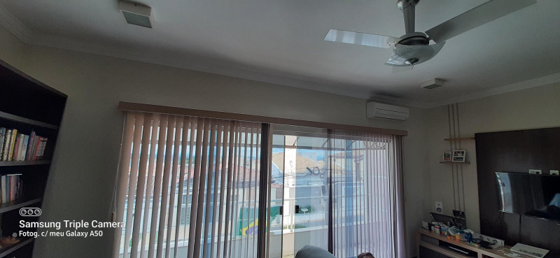 Casa à venda Jardim Murayama com 260m² e 3 quartos por R$ 1.200.000 - 2128938507-janela-sala-intima.jpeg