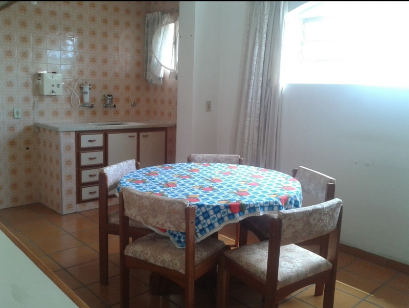 Casa à venda Centro com 156m² e 2 quartos por R$ 553.500 - 2056257134-screenshot-20230310-140542-photos.jpg
