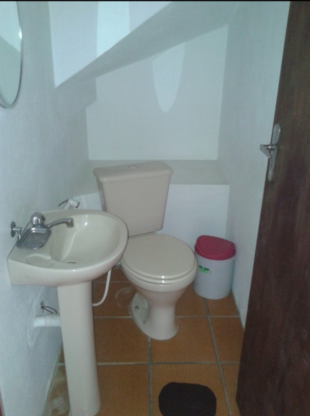 Casa à venda Centro com 156m² e 2 quartos por R$ 553.500 - 2069464390-screenshot-20230310-140516-photos.jpg