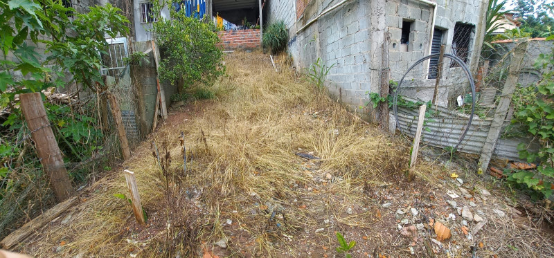 Casa à venda Centro com 125m² e 1 quarto por R$ 250.000 - 262921460-img-20220205-wa0014.jpg