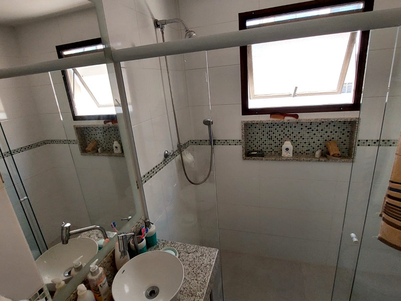 Apartamento à venda Recreio dos Bandeirantes com 117m² e 3 quartos por R$ 660.000 - 1763846559-banheiro-suite-02.jpeg