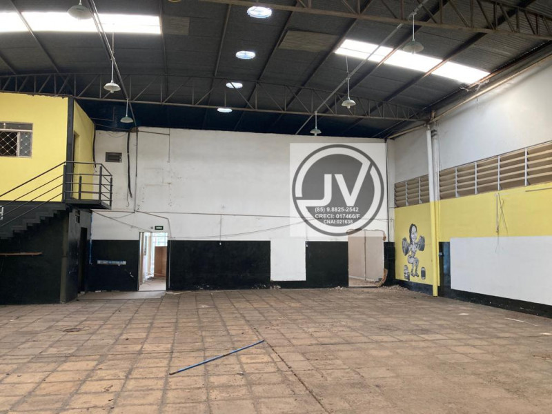 Comercial à venda Tijucal com 600m² e 1 quarto por R$ 1.800.000 - 658430064-4.jpeg
