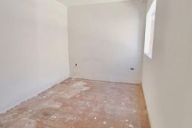 Casa à venda Centro com 195m² - 3 dormitórios -  vagas - R$ 350.000 - 744265109-img-20230318-wa0030.jpg