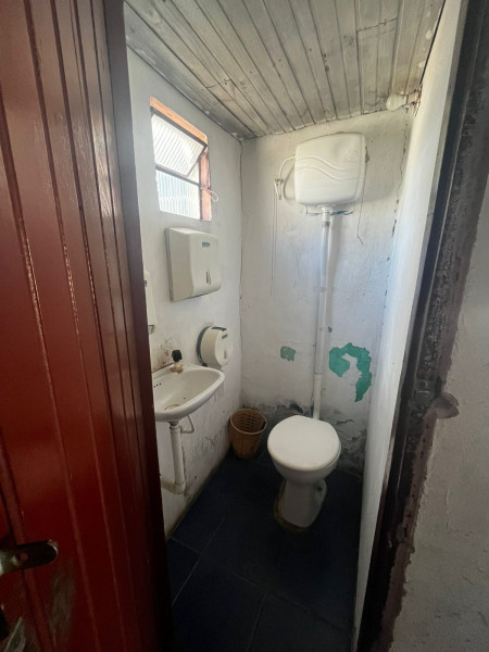 Comercial à venda Frederico Ernesto Buchholz com 200m² e 1 quarto por R$ 430.000 - 1922921930-img-20221025-wa0073.jpg