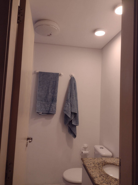Apartamento à venda Vila Andrade com 74m² e 3 quartos por R$ 500.000 - 685215664-ban-suite.jpg