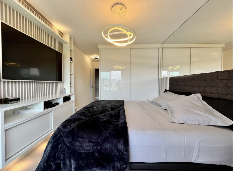 Cobertura à venda Camboinhas com 168m² e 2 quartos por R$ 1.850.000 - 762188809-img-3171.jpeg