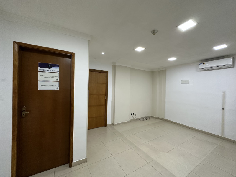 Comercial à venda República com 110m² e 1 quarto por R$ 450.000 - 1652163790-0bf90a40-6eef-4a09-8d3d-08c6ad007b6a.jpeg