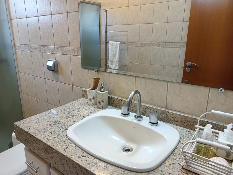 Casa de condomínio à venda Jardim São Marcos com 213m² e 4 quartos por R$ 1.400.000 - 1602983865-img20230322145956.jpg