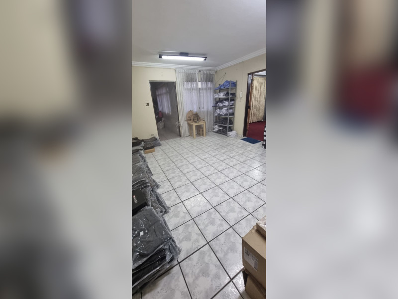 Casa à venda Centro com 279m² e 4 quartos por R$ 820.000 - whatsapp-image-2023-08-16-at-183919-2.jpeg