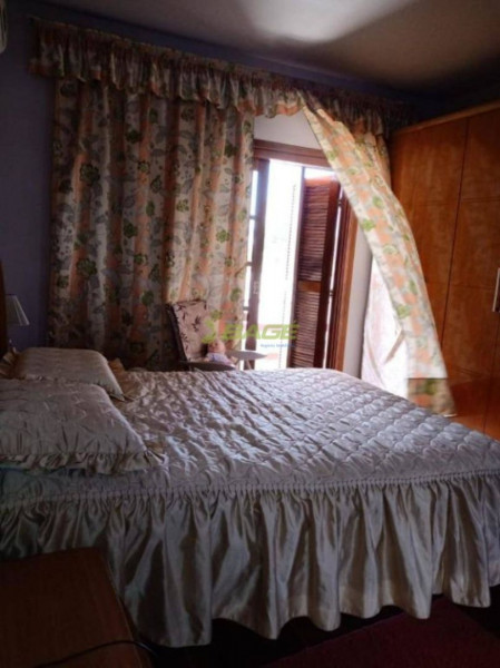 Casa à venda Tres Vendas com 220m² e 4 quartos por R$ 930.000 - 337483468-2e3a81a0-4285-42a1-b92a-64358b528a43.jpg