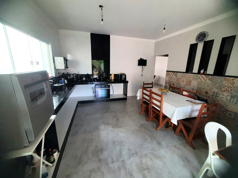 Casa de condomínio à venda Guará II com 938m² e 4 quartos por R$ 2.100.000 - 1173445424-venda-casa-ch.jpeg