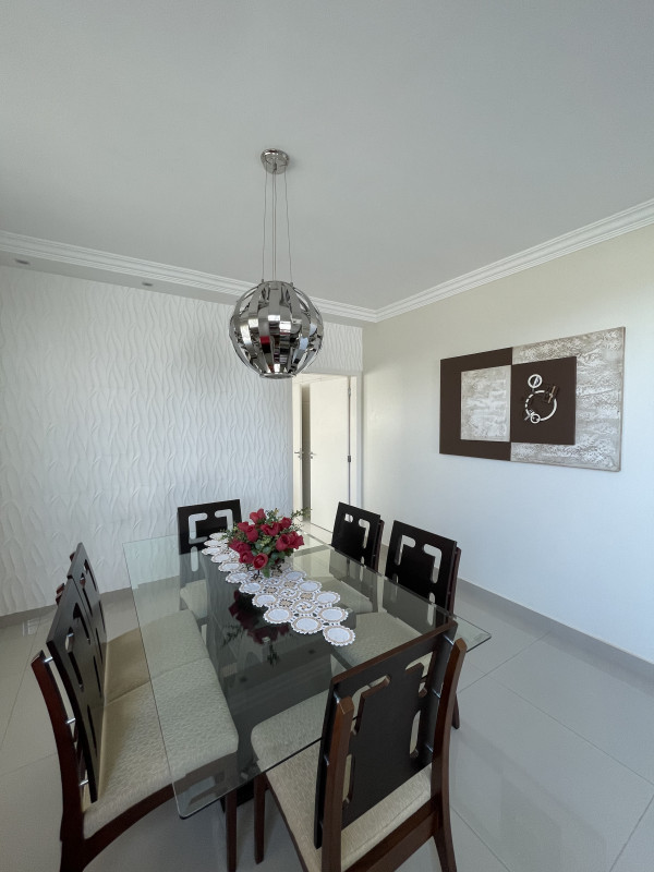 Casa à venda Jardim Ceu Azul com 360m² e 6 quartos por R$ 800.000 - 214132064-25ff498c-bfa4-42c7-8817-d88f15cb561f.jpeg