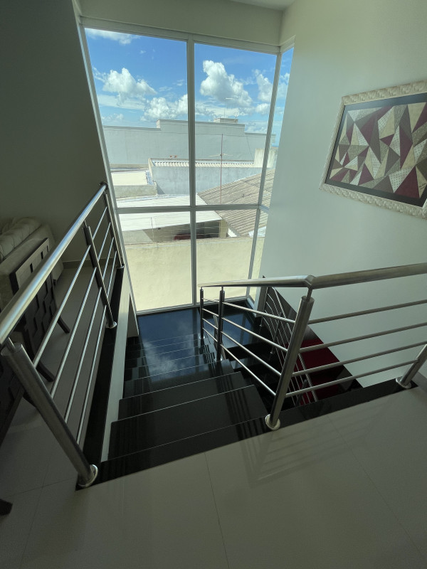 Casa à venda Jardim Ceu Azul com 360m² e 6 quartos por R$ 800.000 - 675533214-4c5cea67-16f1-4e17-a5b0-220aac0c1c03.jpeg