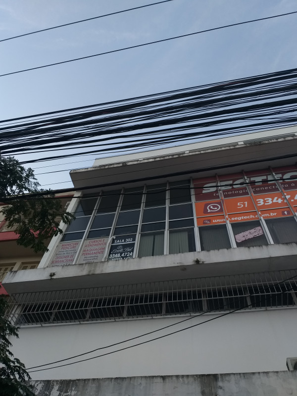 Comercial à venda Passo d'Areia com 130m² e 1 quarto por R$ 268.000 - 355276643-20200616-165817.jpg