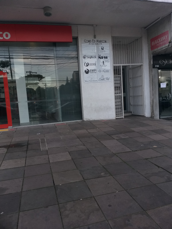 Comercial à venda Passo d'Areia com 130m² e 1 quarto por R$ 268.000 - 886373175-20200616-165808.jpg