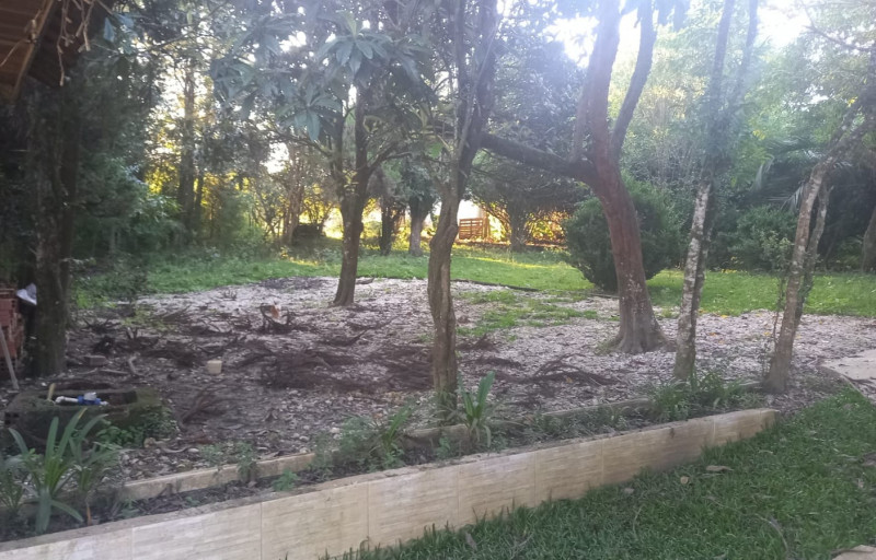 Terreno à venda Centro com 766m² e 1 quarto por R$ 200.000 - 1725159957-img-20230320-wa0008.jpg