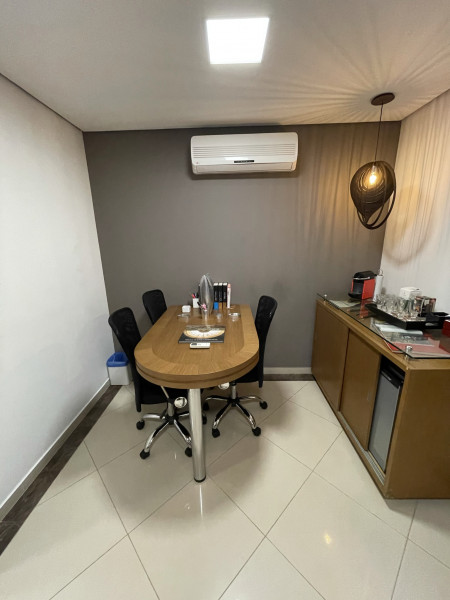 Comercial à venda Quarta Parada com 40m² e 1 quarto por R$ 370.000 - 1842021090-1b66c704-0444-4397-99d9-de8412eb6f17.jpeg