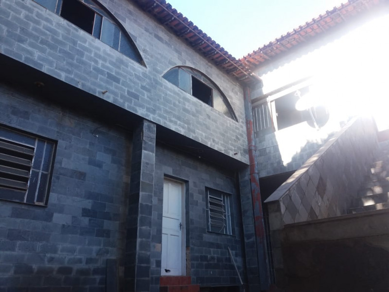 Casa à venda Europa com 630m² e 4 quartos por R$ 800.000 - 1053293157-img-20230106-wa0015.jpg