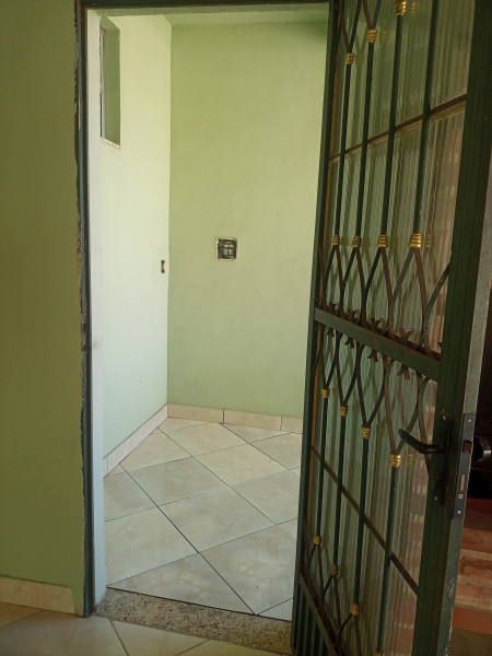 Casa à venda Campo Grande com 81m² e 2 quartos por R$ 130.000 - 1841816854-img-20230324-160214-067.jpg