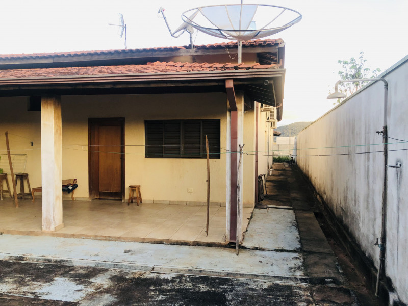 Casa à venda Centro com 3800m² e 4 quartos por R$ 5.600.000 - 1165958087-img-0563.jpg