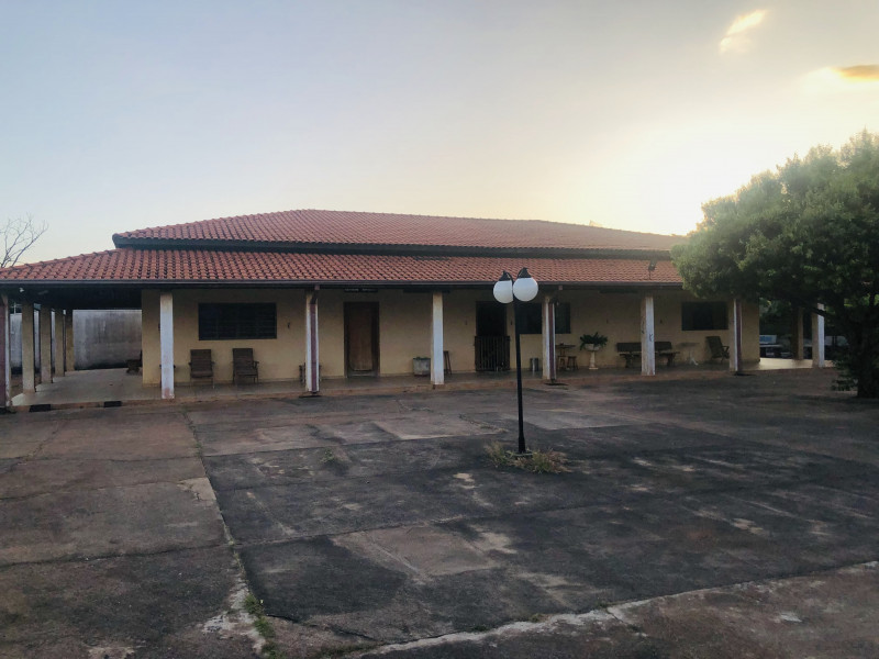 Casa à venda Centro com 3800m² e 4 quartos por R$ 5.600.000 - 1264527229-img-0574.jpg