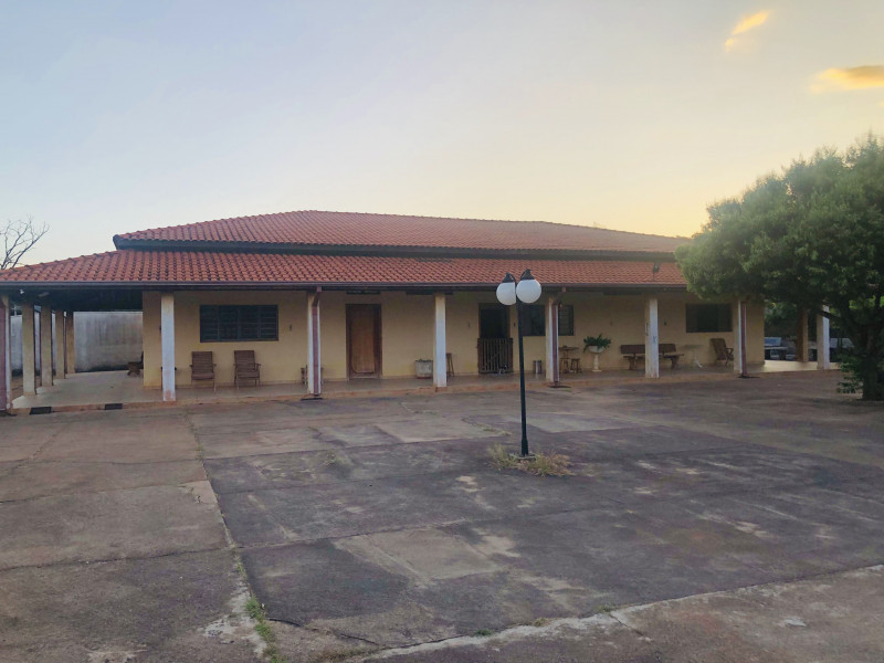 Casa à venda Centro com 3800m² e 4 quartos por R$ 5.600.000 - 1470468753-img-0575.jpg