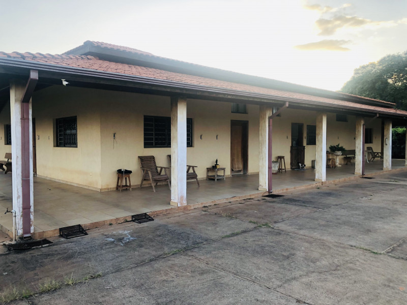 Casa à venda Centro com 3800m² e 4 quartos por R$ 5.600.000 - 1741324042-img-0557.jpg