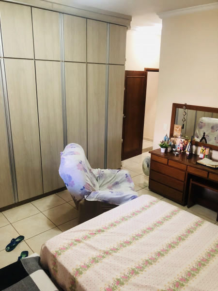 Casa à venda Centro com 3800m² e 4 quartos por R$ 5.600.000 - 94058742-img-0538.jpg
