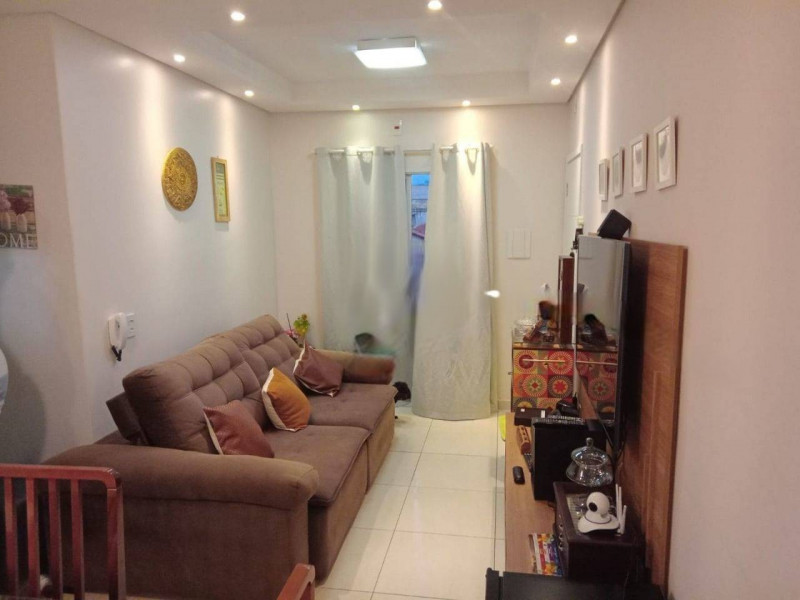 Apartamento à venda jardim Europa com 60m² e 2 quartos por R$ 290.000 - 1908125911-sala-de-estar.jpeg