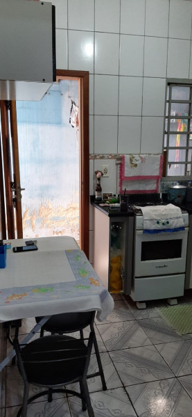 Casa à venda Jardim Abatiá com 78m² e 2 quartos por R$ 235.000 - 157785491-4480f06a-0fdf-4e94-9914-9eaf6a0605e1.jpg