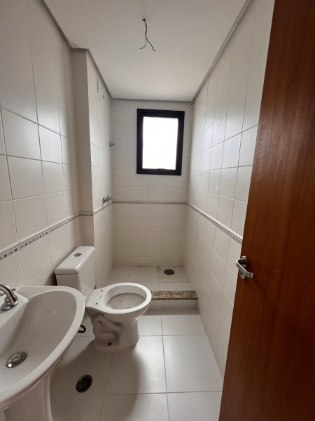 Apartamento à venda Petrópolis com 75m² e 2 quartos por R$ 375.000 - 1083700928-img-1540.JPEG