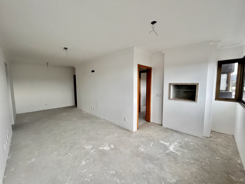 Apartamento à venda Petrópolis com 75m² e 2 quartos por R$ 375.000 - 1310793927-img-1523.JPEG