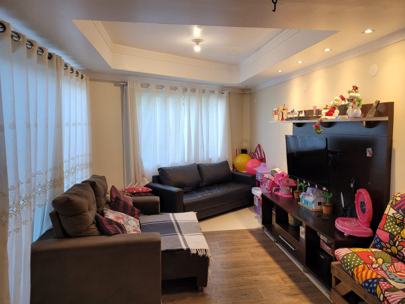 Casa de condomínio à venda Jardim São Carlos com 130m² e 3 quartos por R$ 680.000 - 1075789354-4.jpeg