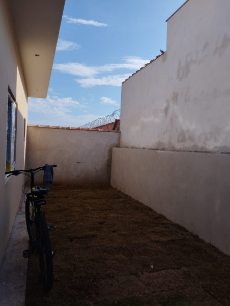 Casa à venda Jardim Aeroporto com 84m² e 3 quartos por R$ 370.000 - 1918022022-whatsapp-image-2023-03-23-at-08.jpeg