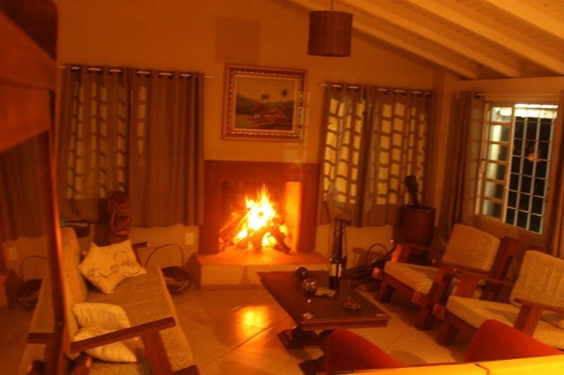 Chácara à venda Santana com 6000m² e 5 quartos por R$ 2.500.000 - 1661346722-sala.JPG