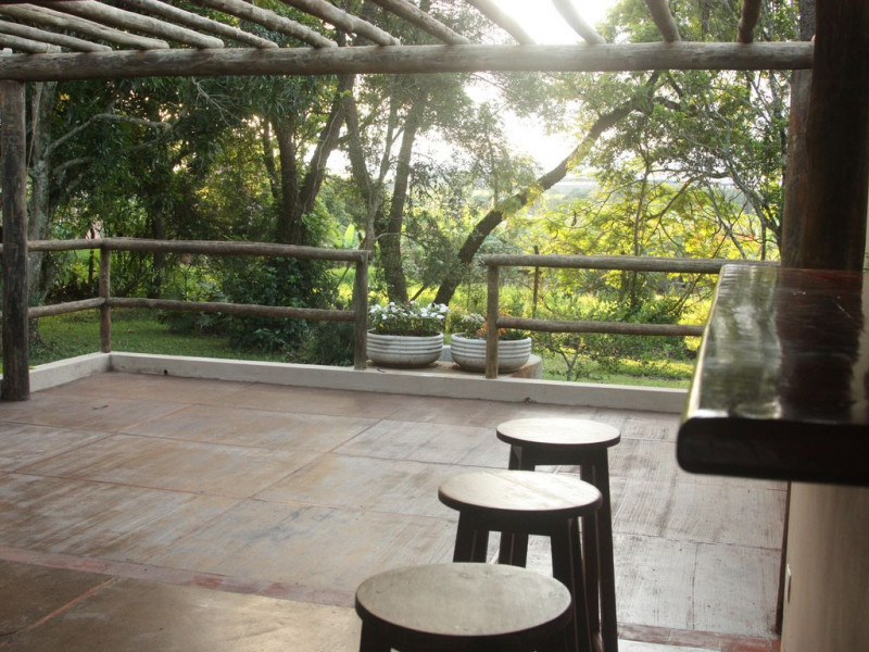 Chácara à venda Santana com 6000m² e 5 quartos por R$ 2.500.000 - 1831022638-varanda-salao.jpg