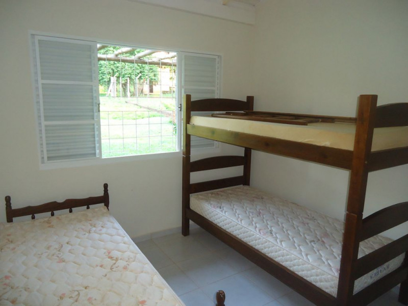 Chácara à venda Santana com 6000m² e 5 quartos por R$ 2.500.000 - 234106423-quarto-4.jpg