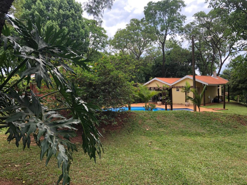 Chácara à venda Santana com 6000m² e 5 quartos por R$ 2.500.000 - 397368171-vista-de-cima-para-a-piscina.jpeg