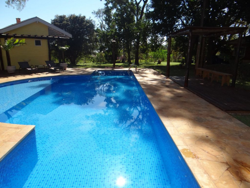 Chácara à venda Santana com 6000m² e 5 quartos por R$ 2.500.000 - 680586311-piscina-4.jpg
