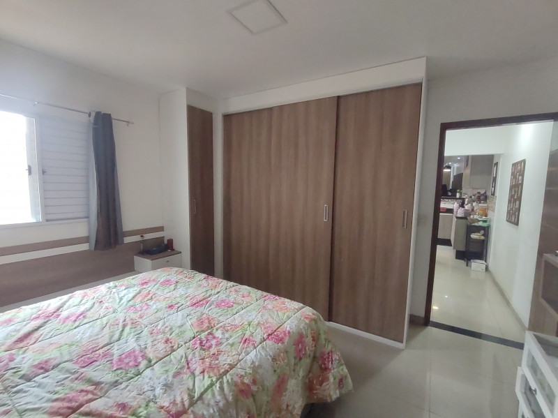 Casa à venda Chácara Santana com 270m² e 4 quartos por R$ 690.000 - 571887363-img-20230328-161128217.jpg