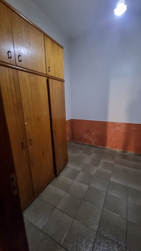 Casa à venda Centro com 400m² e 5 quartos por R$ 750.000 - 1377877119-03-2.jpg