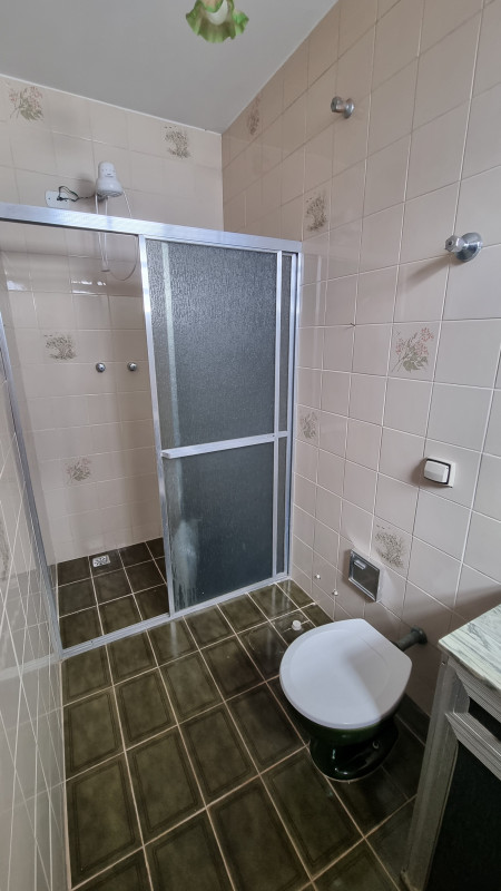Casa à venda Centro com 400m² e 5 quartos por R$ 750.000 - 1913090827-17.jpg