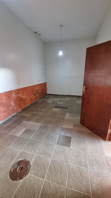 Casa à venda Centro com 400m² e 5 quartos por R$ 750.000 - 2001220424-30.jpg