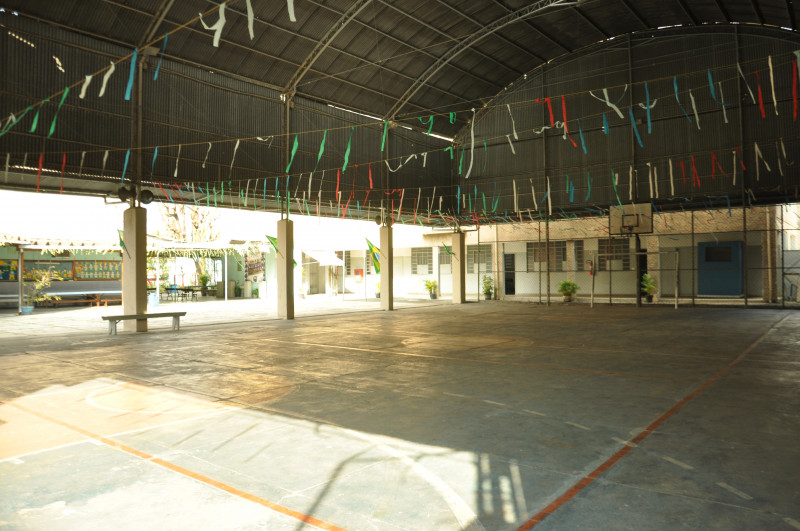 Comercial à venda Bangu com 2340m² e 1 quarto por R$ 7.900.000 - 1397736715-foto-8-colegio.jpg