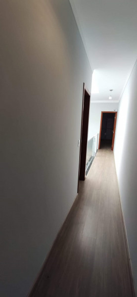 Casa à venda Vila Santa Isabel com 155m² e 3 quartos por R$ 870.000 - 515269628-corredor.jpg