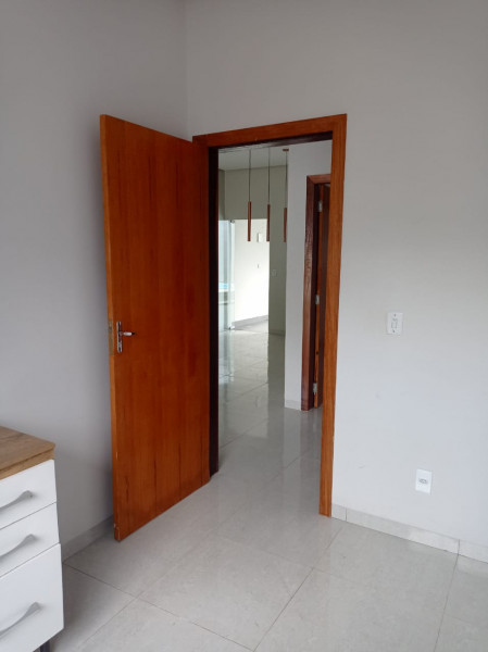 Casa à venda Jardim Botânico com 194m² e 2 quartos por R$ 330.000 - 450911668-a8430065-98a1-4cdb-ac23-68df73e760c7.jpeg